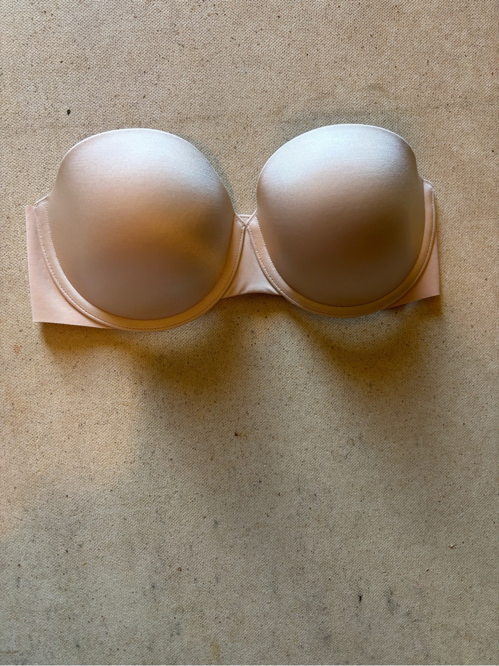 SPANX Nude Strapless Seamless Bandeau Bra